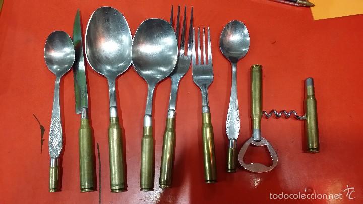 Vintage: 9 cubiertos variados con una bala en el mango - Foto 1