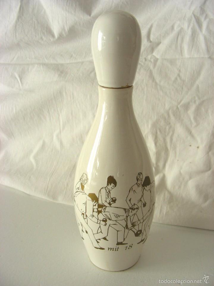 Vintage: Botella de licor con forma de bolo, 1950 - Foto 2