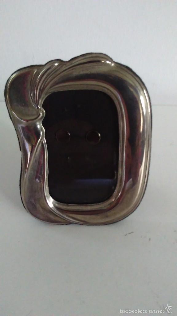 Vintage: Marquito de metal Art Deco