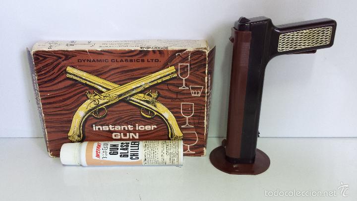Vintage: ANTIGUO ENFRIADOR INSTANT&Aacute;NEO PARA COPAS DE CRISTAL EN FORMA DE PISTOLA - EN SU CAJA