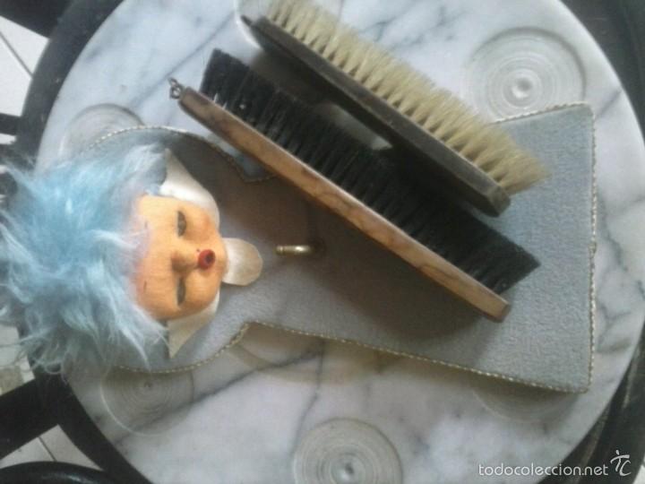 Vintage: CEPILLO NI&Ntilde;O ANGEL . - Foto 1