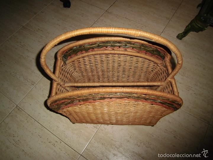 Vintage: ORIGINAL REVISTERO DE MIMBRE - Foto 4