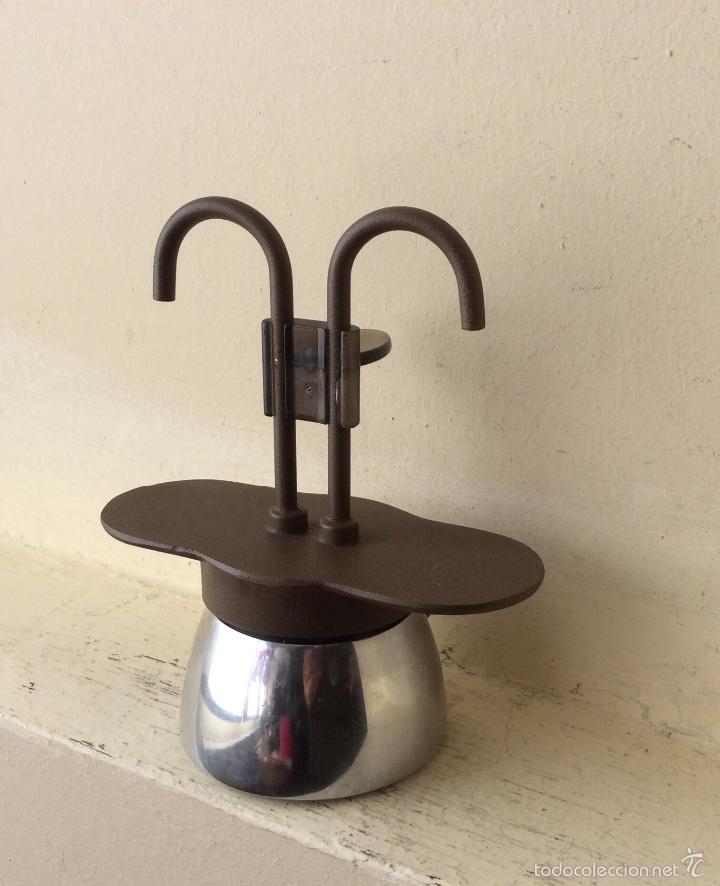Vintage: CAFETERA ALUMINIO PLATEADA Y MARRON 2 TAZAS - Foto 3