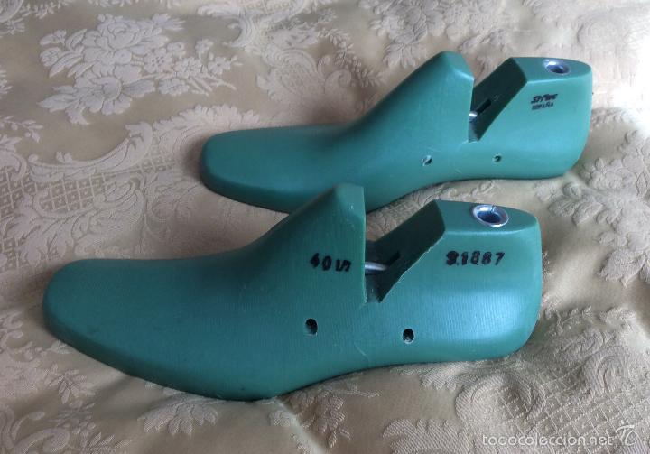 Vintage: PAREJA HORMAS DE ZAPATO VINTAGE NUM 40