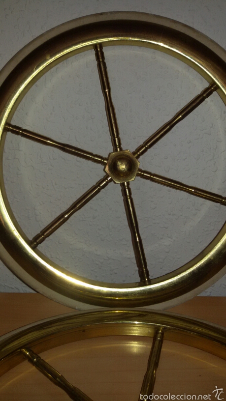 Vintage: Dos Ruedas de Bronce. - Foto 2