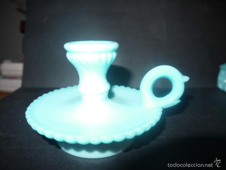 Vintage: PRECIOSO, OPALINA CELESTE, PORTAVELAS. ART DECO. - Foto 4