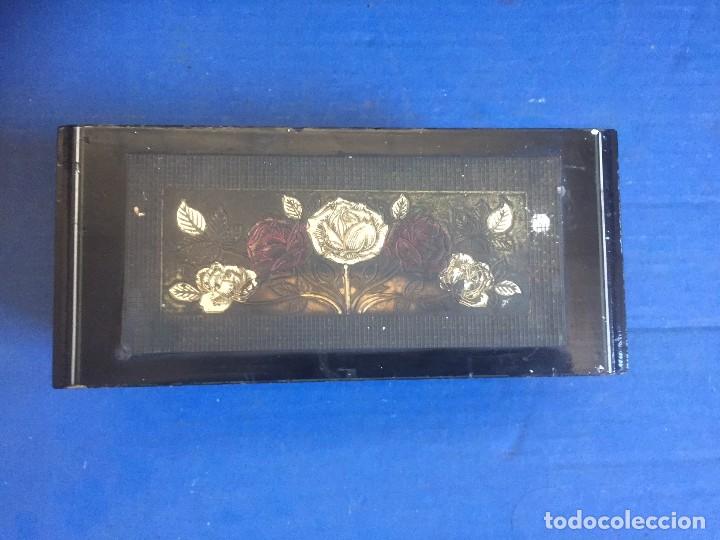 Vintage: Preciosa caja de musica a&ntilde;o circla a&ntilde;o 50 (ver fotos y juzgue)