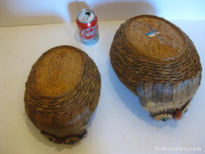 Vintage: 2 CESTOS DE MIMBRE CON IMAGEN DE BUHO - Foto 3