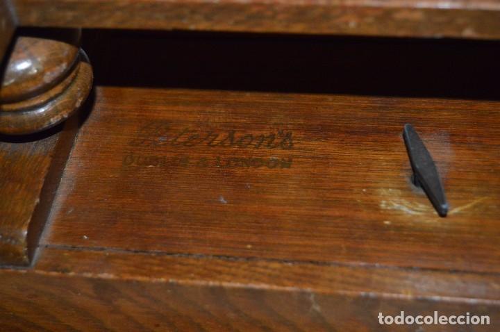 Vintage: Caja de madera en forma de mesa Peterson Dublin London - caja de musica Thorens - Vintage 1930 - Foto 6 - 65799594