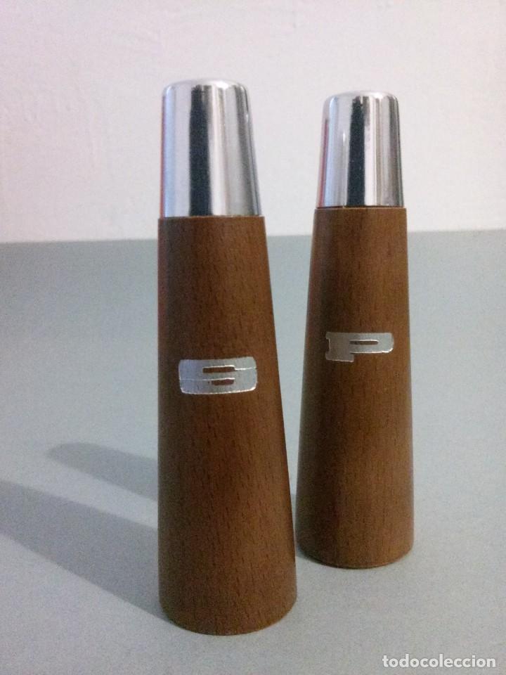 Vintage: salero y pimentero de madera - Foto 2