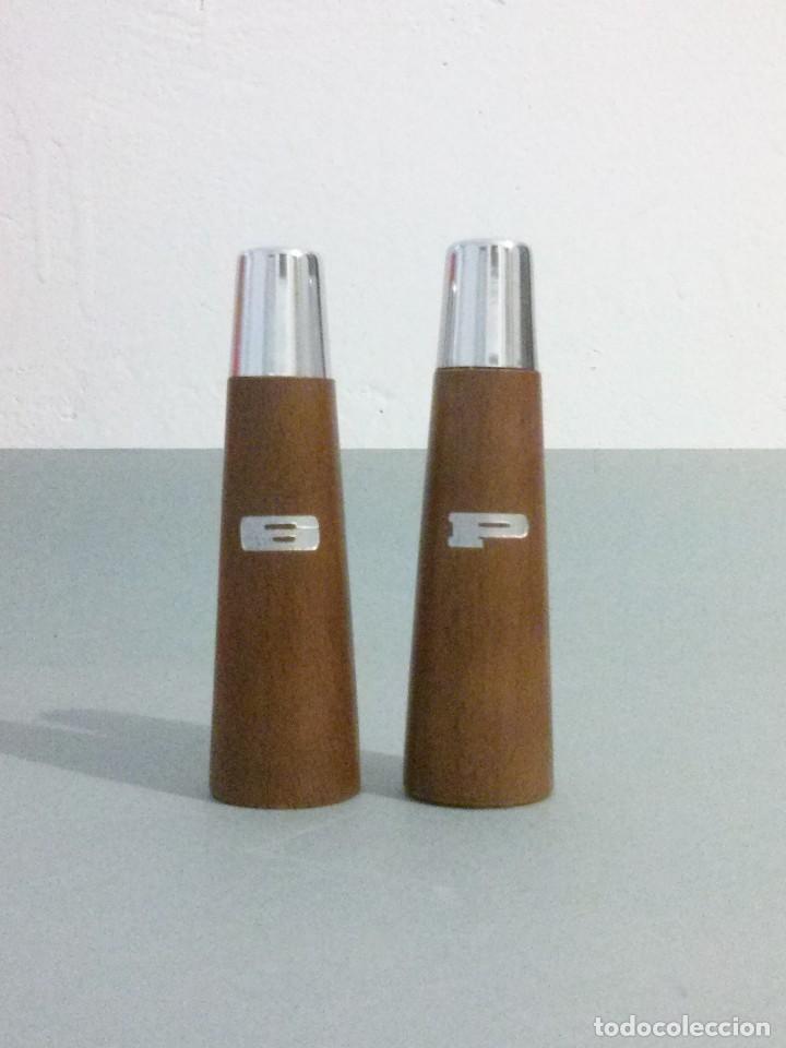 Vintage: salero y pimentero de madera - Foto 3