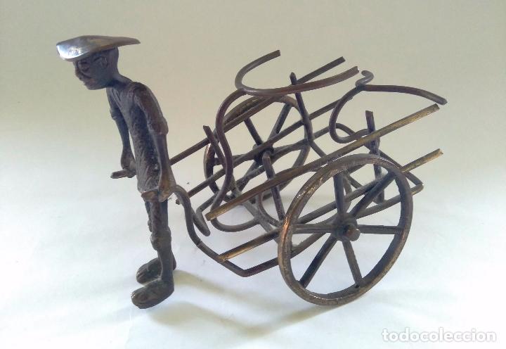 Vintage: CALIENTA COPAS DE BRONCE CON FIGURA - Foto 6