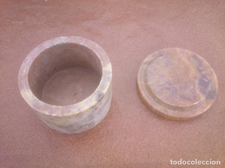 Vintage: PEQUE&Ntilde;O JOYERO EN MARMOL - Foto 2