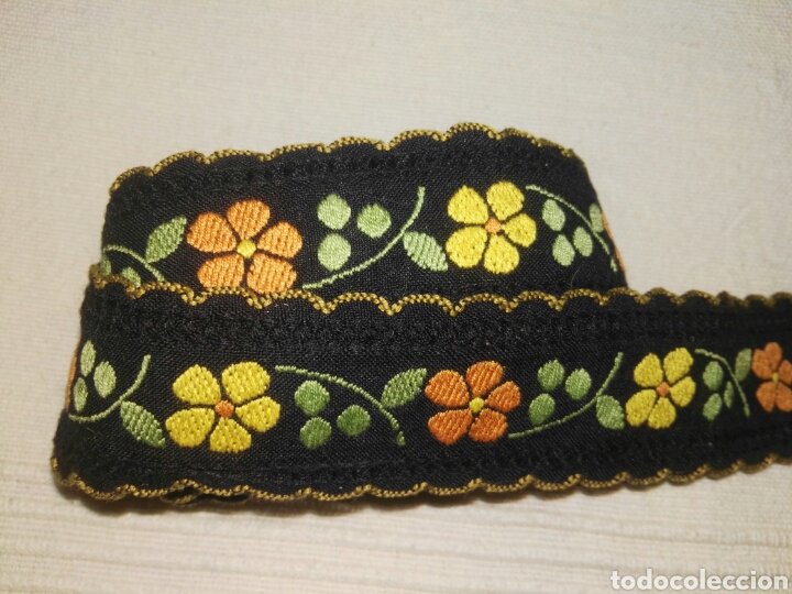 Vintage: PRECIOSA CENEFA BORDADA TIPO TIROLESA A&Ntilde;OS 60_70.VARIOS METROS