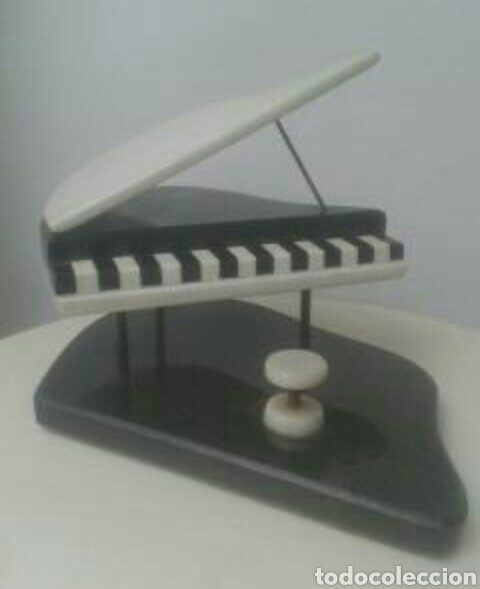 Vintage: Piano vintage de m&aacute;rmol - Foto 1