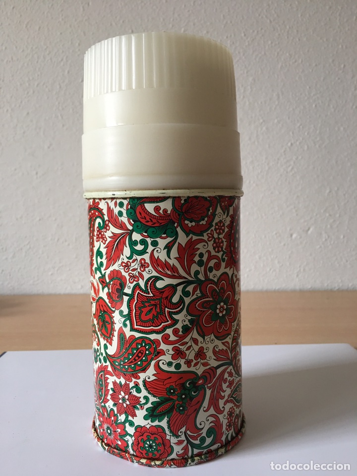 Sedia a dondolo vintage in vimini da bambini, 1960s For Sale at
