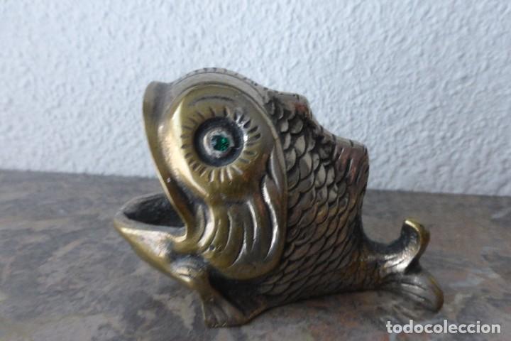 Vintage: PEZ DE BRONCE PLATEADO - Foto 2