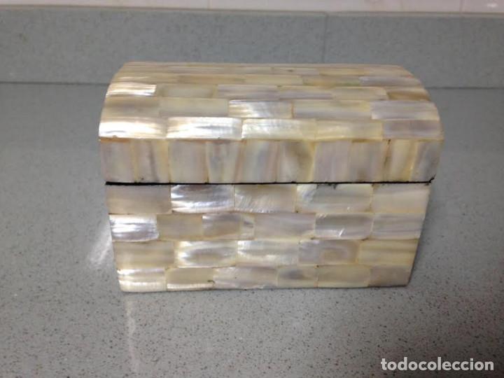 Vintage: JOYERO BLANCO CAJA DECORACION NACAR O SIMILAR 9 X 9 X 13