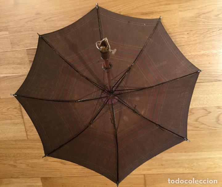 Vintage: ANTIGUA SOMBRILLA MARRON MANGO DE ASTA - Foto 4