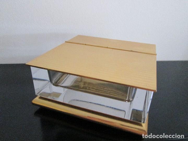 Vintage: caja o pitillera de sobremesa - Foto 1