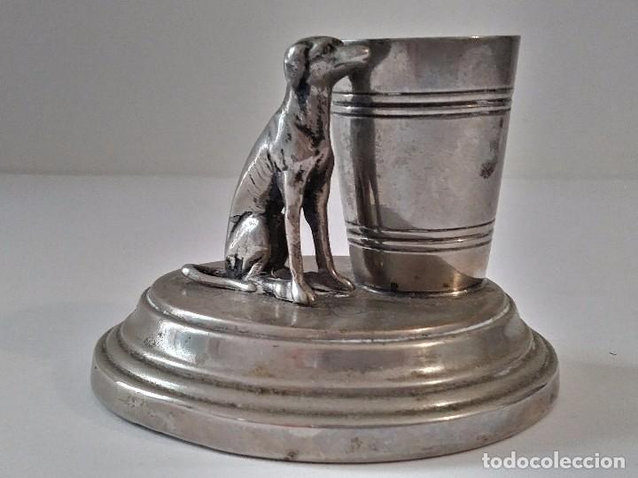 Vintage: Palillero con perro de alpaca