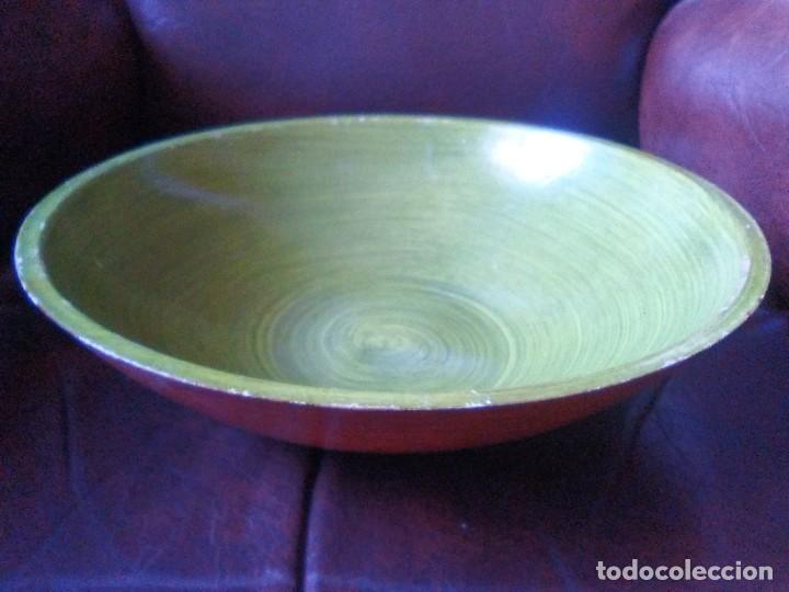Vintage: Cuenco de pl&aacute;stico simulando madera. - Foto 1