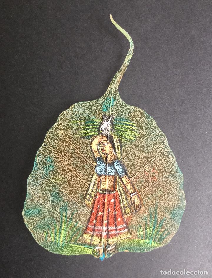 Vintage: HOJA INDIA PINTADA A MANO, MUJER CON SARI