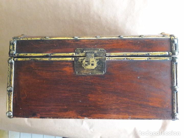 Vintage: CAJA / JOYERO DE MADERA DECORADA AL &Oacute;LEO - Foto 5
