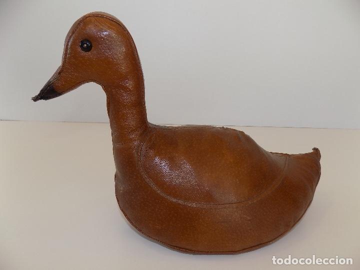 Vintage: Pato Vintage de Piel. Original a&ntilde;os 1980/90. Nuevo, a estrenar!