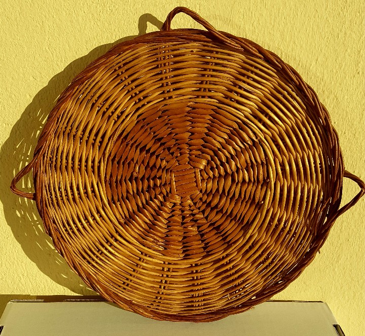 Vintage: PRECIOSA BANDEJA DE MIMBRE - Foto 2