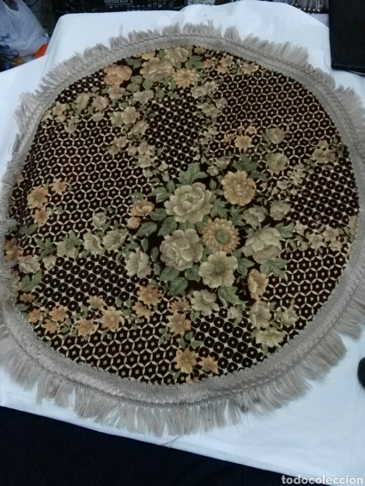 Vintage: Mantel redondo vintage