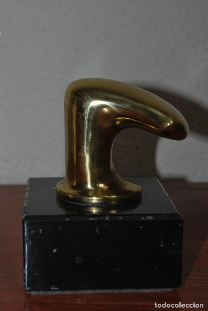 Vintage: NORAY DE BRONCE SOBRE PEANA DE M&Aacute;RMOL - Foto 1