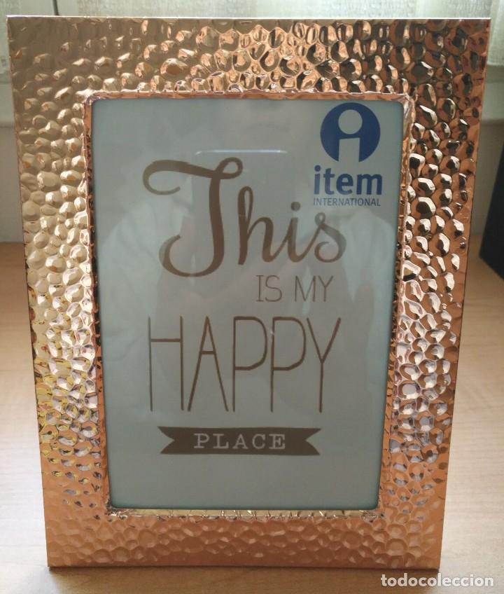 Vintage: Marco fotos / Portafotos / Portaretratos metal dorado/ocre - 21.50cm x 16.50cm