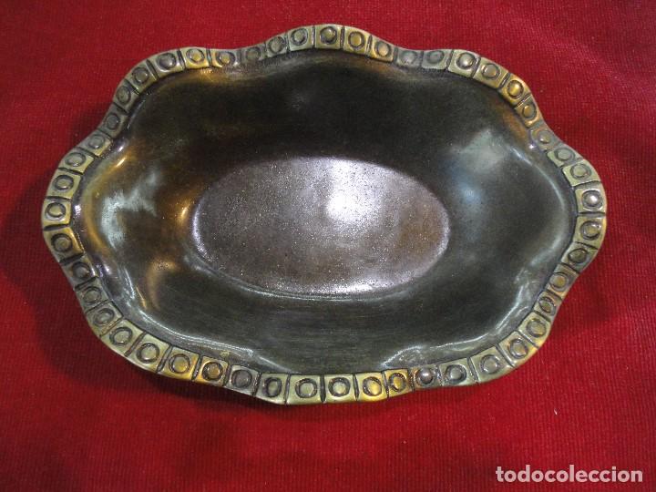 Vintage: BANDEJA DE BRONCE CON PATINA - Foto 1