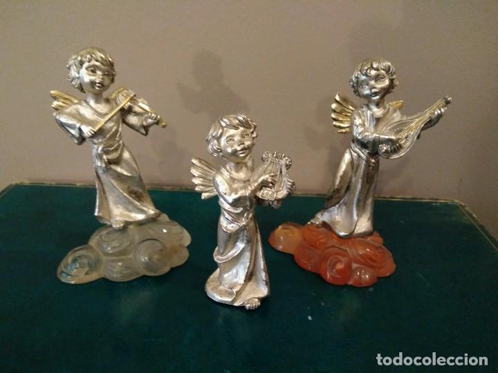 Vintage: LOTE TRES &Aacute;NGELES M&Uacute;SICOS DE METAL CON POSIBLE BA&Ntilde;O DE PLATA - &Aacute;NGEL MUSICAL.