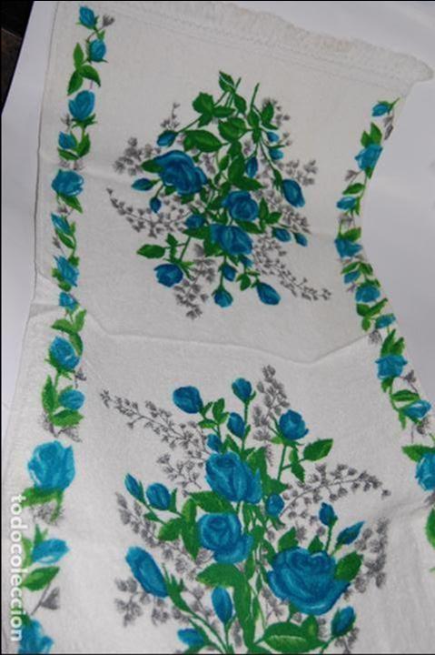 Vintage: TOALLA VINTAGE CON MOTIVOS FLORALES A&Ntilde;OS 60/70 PROCEDENTE DE ANTIGUA MERCERIA