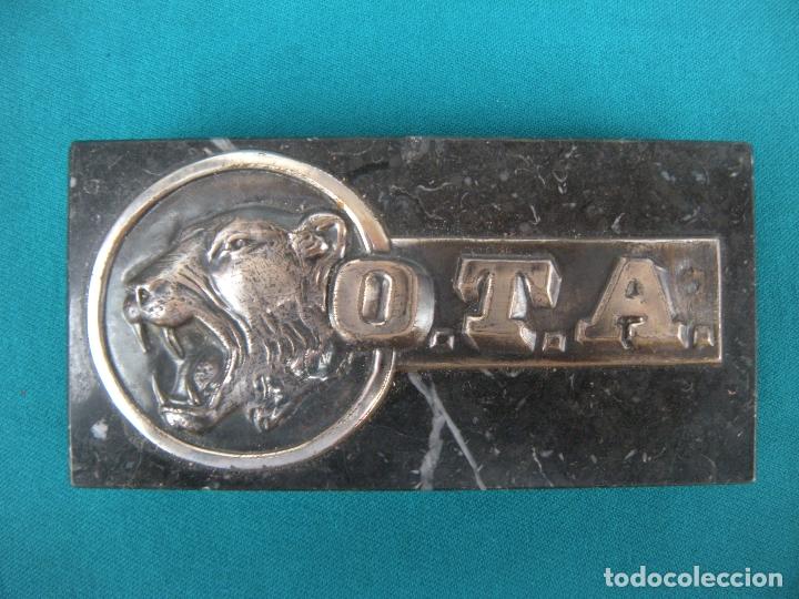 Vintage: PISAPAPELES PLATA O.T.A. - Foto 1