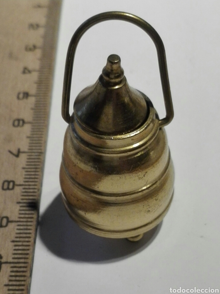 Vintage: MINIATURA DE LAT&Oacute;N.LECHERA CON TAPA - Foto 1