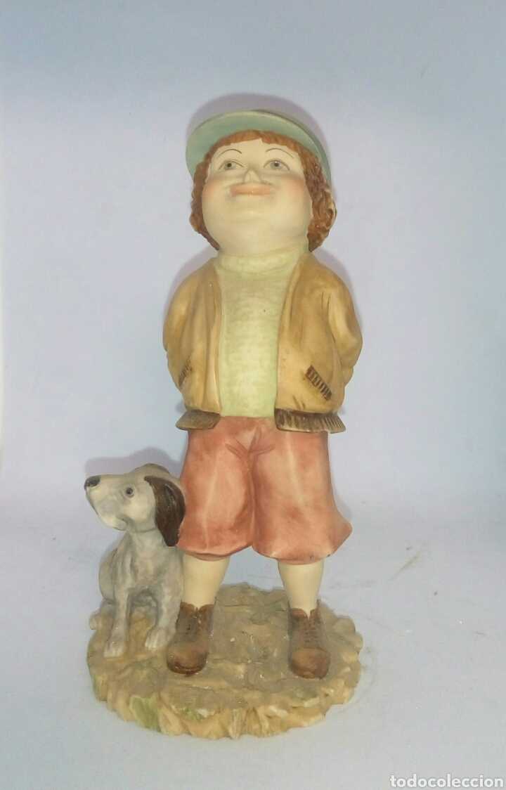 Vintage: Figura ni&ntilde;o con perro