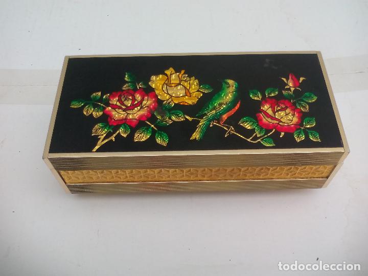 Vintage: JOYERO MUSICAL DE METAL DORADO, CAJA DE M&Uacute;SICA. RETRO VINTAGE. CON LA CANCION LOVE STORY