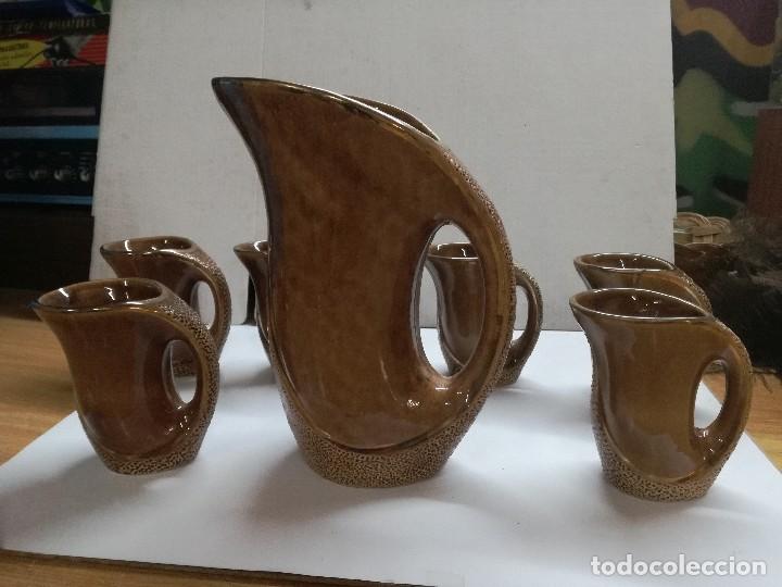 Vintage: JUEGO DE 6 JARRAS PEQUE&Ntilde;AS Y OTRA GRANDE