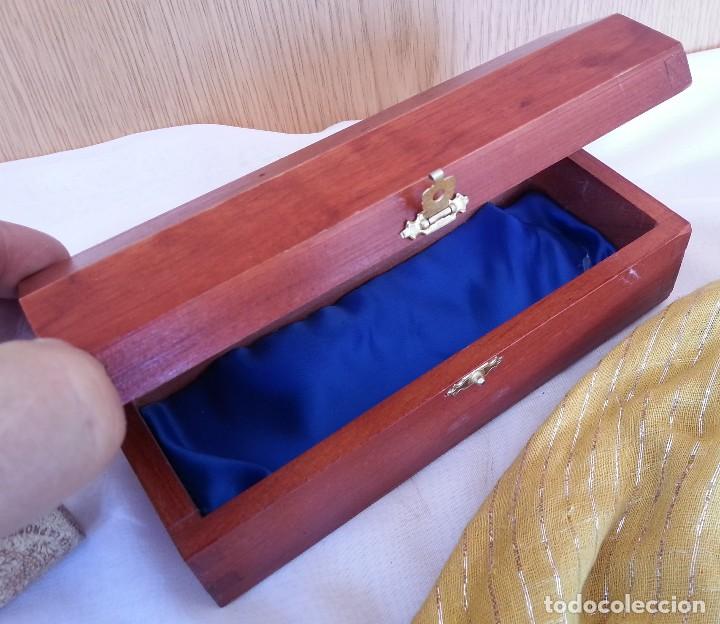 Vintage: Joyero. Caja, cofre en madera maciza. Perfecto estado.