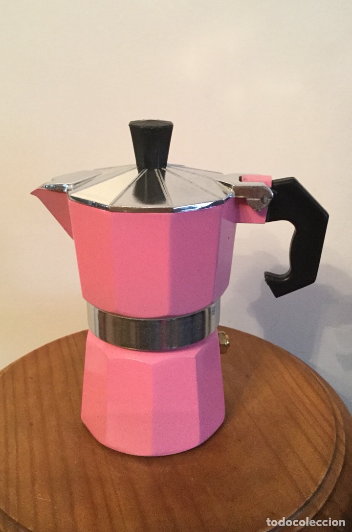 Swan Retro SK22110PN Cafetera Express para Espresso y Cappucino, 15 Bares  Presión, Vaporizador, Capacidad 1,2 Litros, 1 o 2 Tazas, Café Molido,  Diseño Vintage, Rosa 1100W - PREYCA