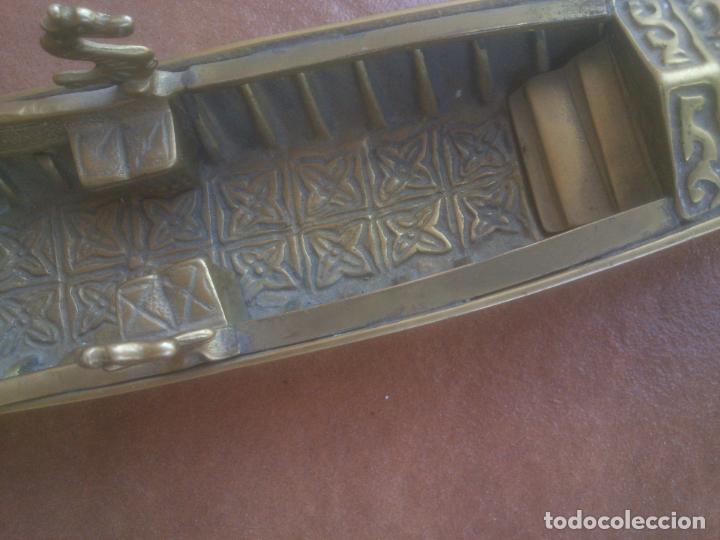 Vintage: ANTIGUA GONDOLA EN BRONCE TRABAJADO - Foto 13
