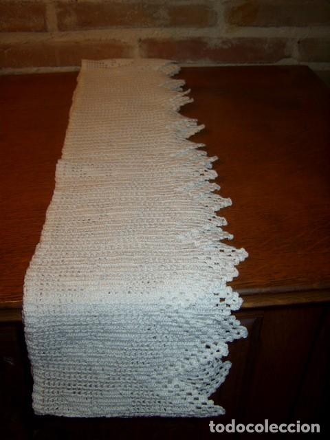 Vintage: PUNTILLA DE GANCHILLO ANCHA,HECHA A MANO. - Foto 5