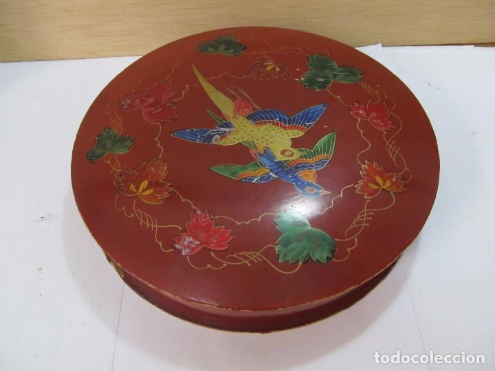 Vintage: ANTIGUA CAJA REDONDA DECORADA