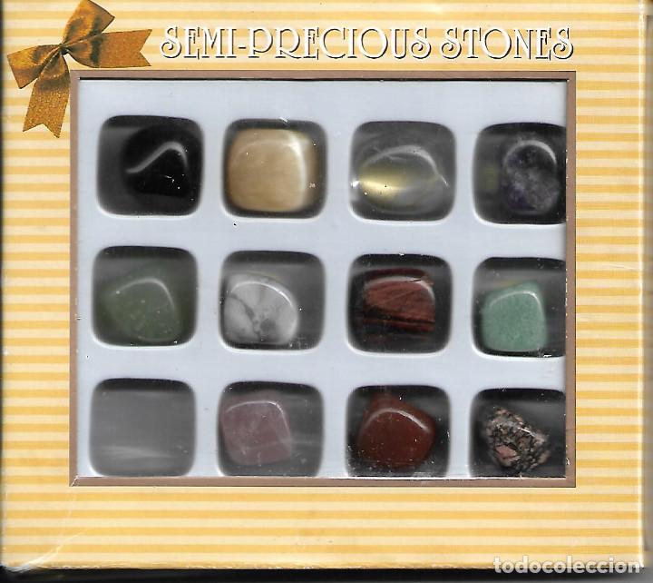 Vintage: COLECCION DE 11 PIEDRAS SEMIPRECIOSAS TAMA&Ntilde;O UNOS 2 CM APROSIMADOS EN CAJA CO EL NOMBRE