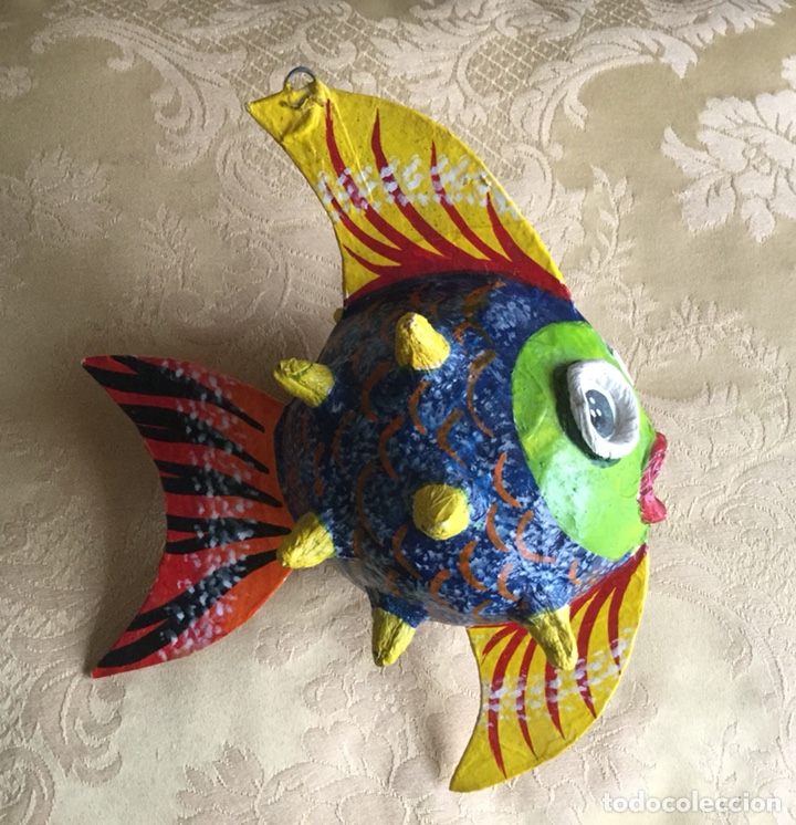 Vintage: CURIOSO PEZ HECHO CON UNA SEMILLA DE CUBA CARA VERDE . TIPO ESPANTA BRUJAS