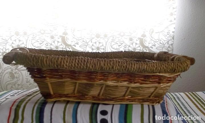 Vintage: CESTA DE MIMBRE A&Ntilde;OS 70 - Foto 6