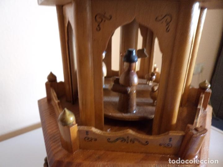 Vintage: Pir&aacute;mide de navidad de madera - Foto 8